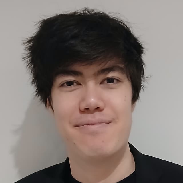 Headshot of Eliot